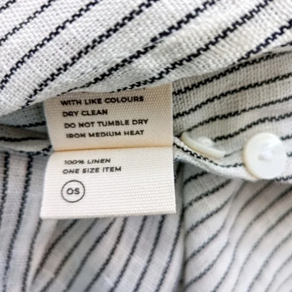 Elegant Off-Shoulder Striped Dress - Picture 15 of 16